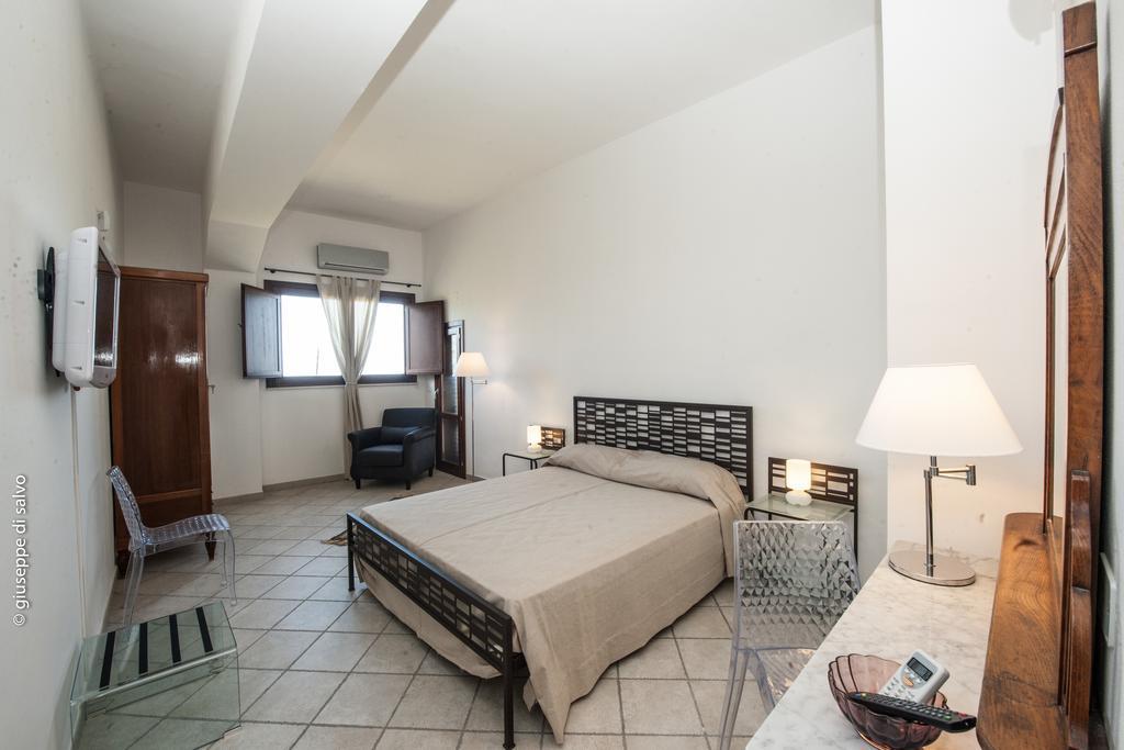 Casale Belvedere Vista Mare Valderice Phòng bức ảnh